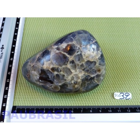 Cordiérite-Iolite-Dichroïte polie 500 g Cordiérite-Iolite-Dichroïte polie 500 g