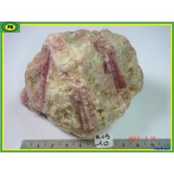 Rubellite tourmaline rose de 540g du Brésil