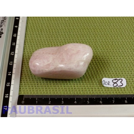 Morganite (béryl rose) pierre roulée de 57g .