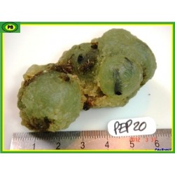 Prehnite brute sur épidote de 88 gr