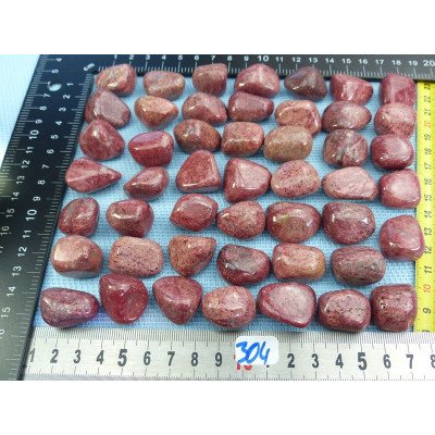 Thulite Zoisite Rouge Pierre Roulée à l unité de 12 à 15 gr | Minéraux Paubrasil