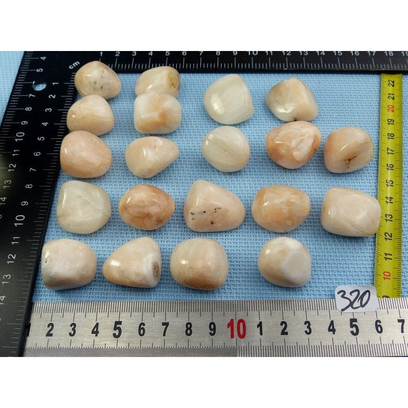 Stilbite Pierre Roulée à l unité de 12 à 16 gr | Minéraux Paubrasil
