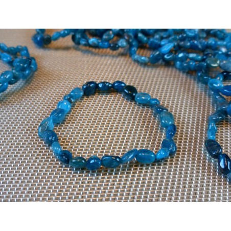 Bracelet APATITE BLEUE Q Extra en pierres roulées