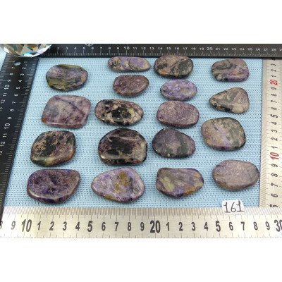 Charoite de Russie Pierre Plate à l unité de 40 à 50 mm | Minéraux Paubrasil