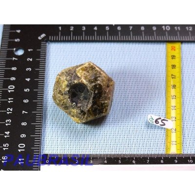 Grenat vert grossulaire en pierre brute de 128g du Mali