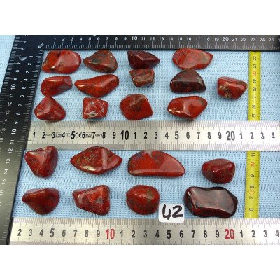 Jaspe Rouge Breschia Pierre Roulée à l unité de 18 à 21 gr | Minéraux Paubrasil