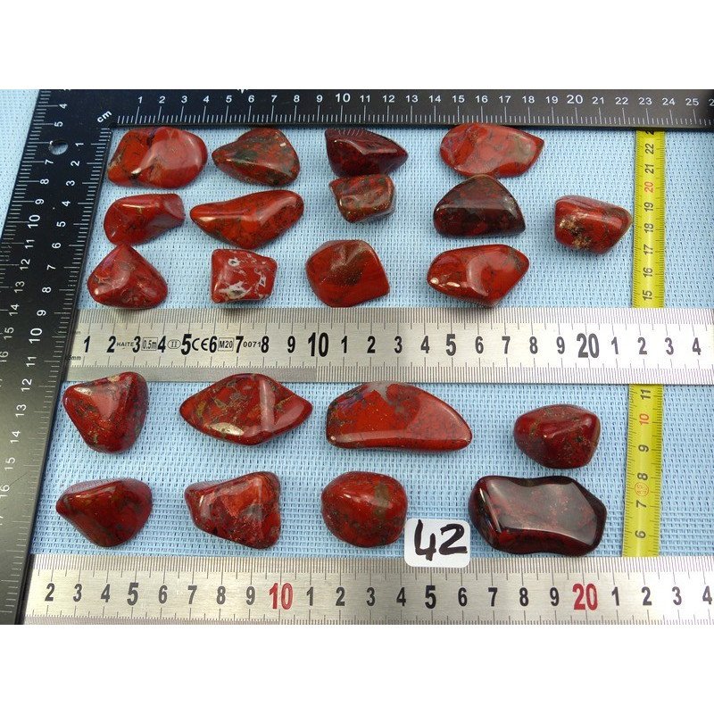 Jaspe Rouge Breschia Pierre Roulée à l unité de 18 à 21 gr | Minéraux Paubrasil