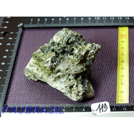 Epidote et Quartz pierre brute sur macle 268gr