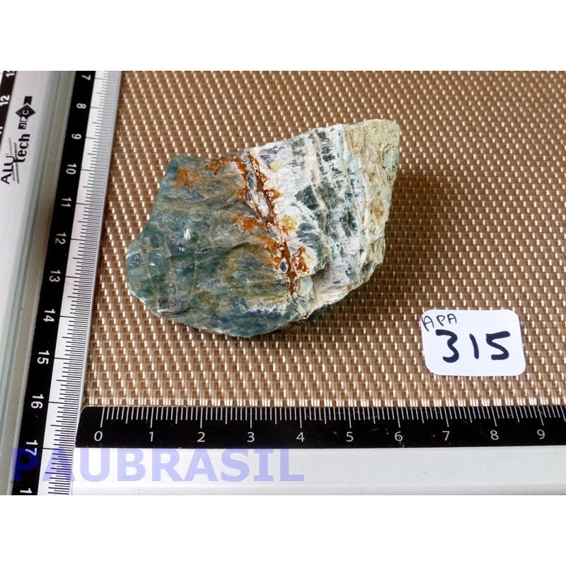 Apatite Bleue en pierre brute de Madagascar 122g