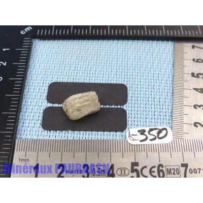 Pétalite en Pierre Semi Roulée 2gr20