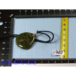 Pendentif Prehnite épidote mini pierre plate 10gr