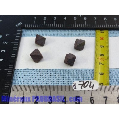 4 Magnétites octaédriques de 8gr les 4