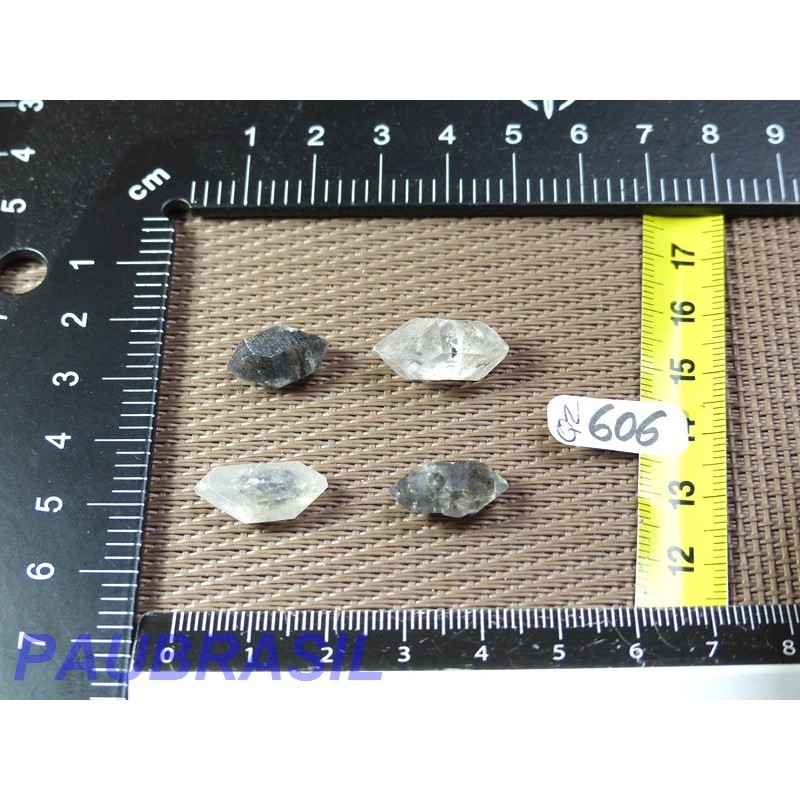 4 pointes biterminées cristal de roche dit diamant de Chine pour lithothérapie 6g