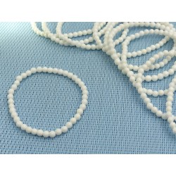 Bracelet Nacre Q Extra en perles de 4mm