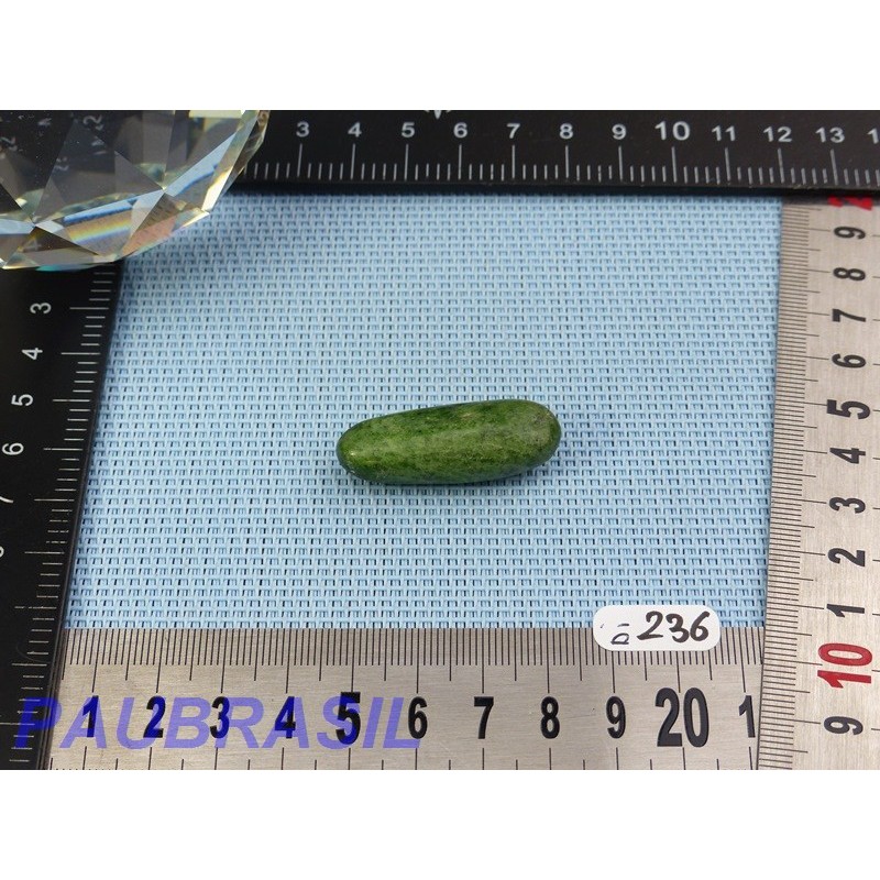 Diopside - Chrome diopside forme lingam pierre roulée 12g