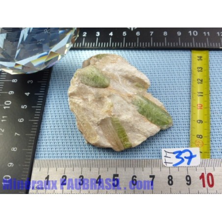 Tremolite en pierre brute 106gr Afghanistan