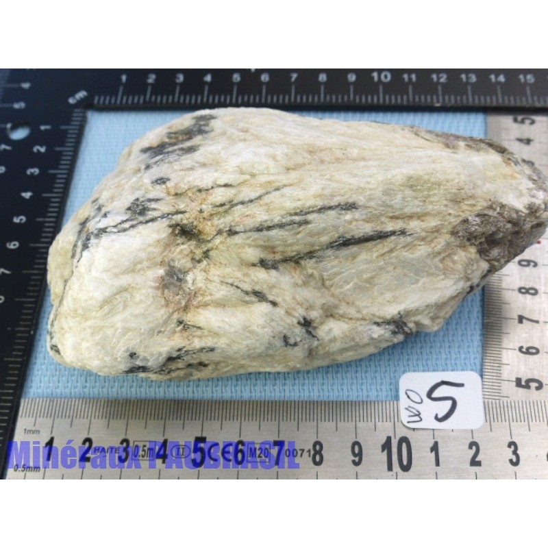 Wollastonite de Namibie en pierre brute 767g