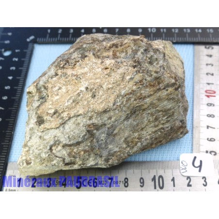 Wollastonite de Namibie en pierre brute 848g