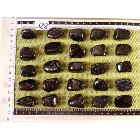 Numite Nuumite Pierre Roulée à l unité de 12 à 14 gr