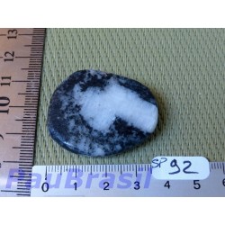 Sodalite ou Ackmanite pierre plate 17g Qualité moyenne