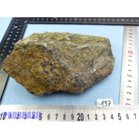 Cordiérite - Iolite avec traces de Sillimanite pierre brute 1030g