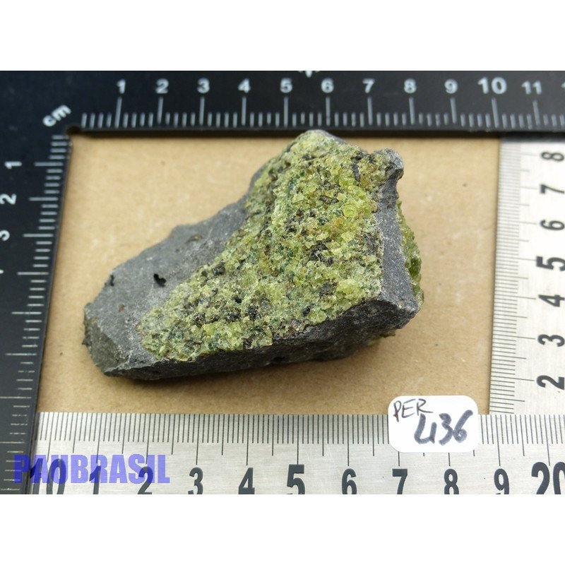 Péridot sur Basalte Pierre Brute 146g