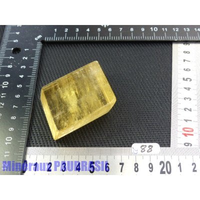 Calcite Optique Miel en pierre polie 106g