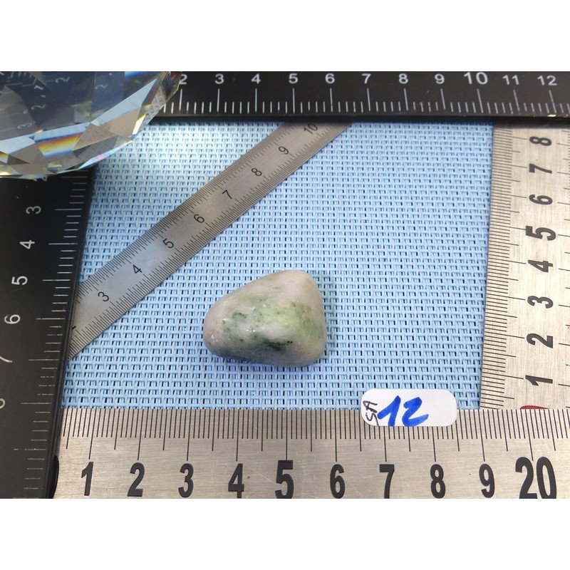 Saussurite ou Sausserite en pierre roulée 16g rare