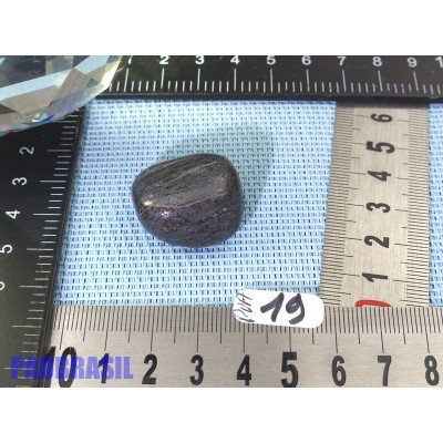 Pierre d'Isua du Groenland en pierre roulée 20g RARE