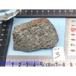 Jadeite à inclusions de grenats de Namibie pierre brute 103g rare