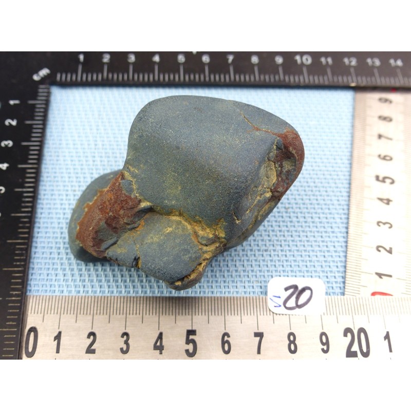 Vivianite bleue en pierre brute 182g