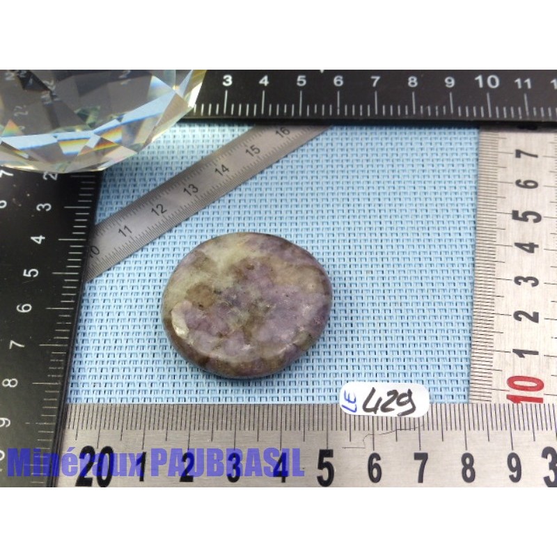 Lépidolite en pierre plate de 27g du Brésil