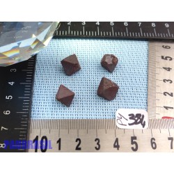4 Magnétites octaédriques de 11g50 les 4