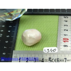 Petalite rose en Pierre Roulée 17gr50