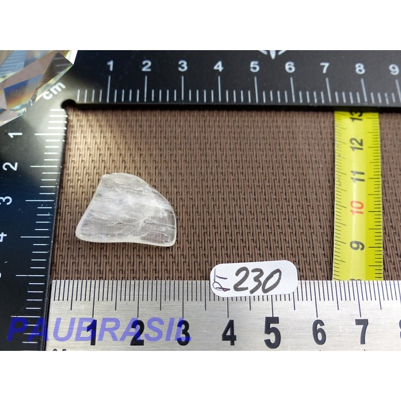 Pétalite en Pierre Semi Roulée 3g