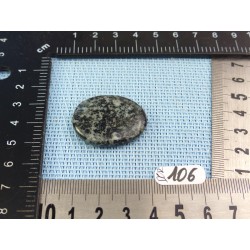 Diorite orbiculaire pierre plate mini 8gr50 Rare
