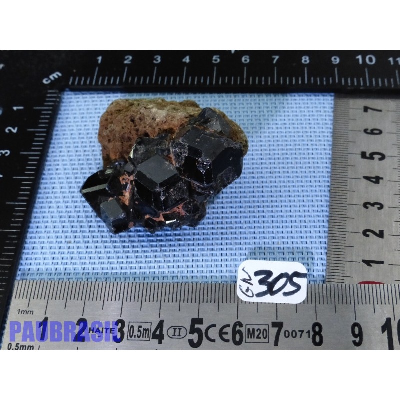 Grenat Noir - Melanite Brut du Mali 70gr