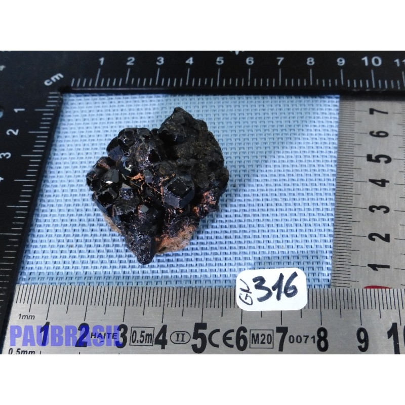 Grenat Noir - Melanite Brut du Mali 63gr50