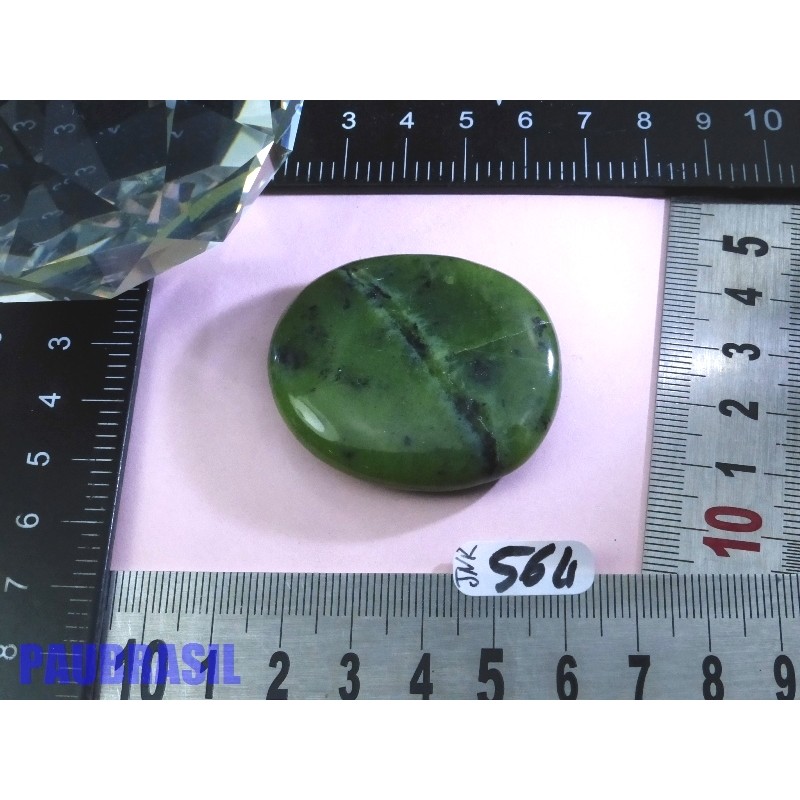 Jade Néphrite en pierre plate de 28gr50